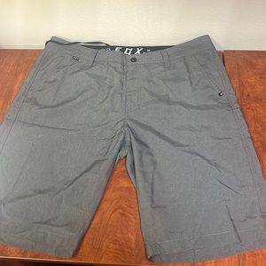 Fox Essex tech shorts Sz 38w21L